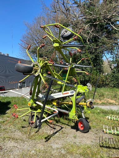 Faneuse CLAAS VOLTO 800 - photo 4