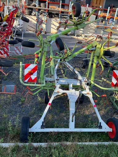 Faneuse CLAAS Volto 770t - photo 3