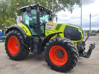 Tracteur CLAAS AXION 800 - photo 5