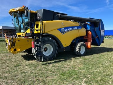Moissonneuse NEW HOLLAND CR 9070 - photo 4