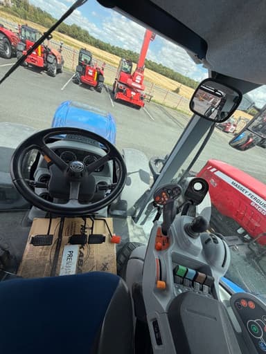 Tracteur NEW HOLLAND T7.190 - photo 4