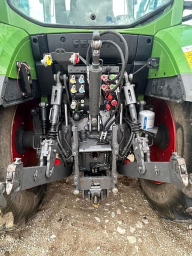 Tracteur chargeur FENDT 313 VARIO - photo 4