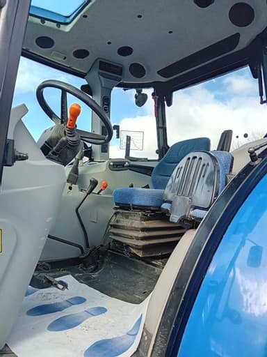Tracteur NEW HOLLAND TD5.105 - photo 4