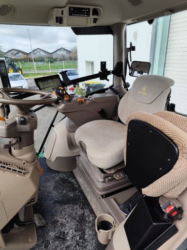 Tracteur JOHN DEERE 6R 175 - photo 2