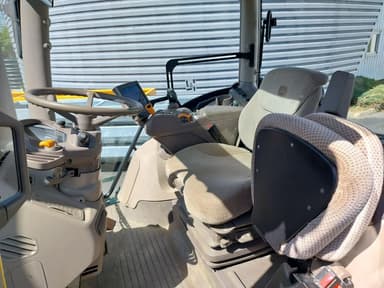 Tracteur chargeur JOHN DEERE 6135R - photo 5