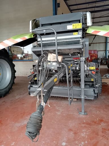 Presse balles rondes CLAAS VARIANT 360 - photo 4