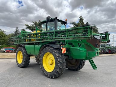 Pulverisateur automoteur JOHN DEERE R4040i - photo 4