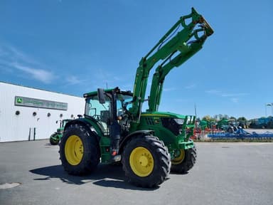 Tracteur chargeur JOHN DEERE 6135R - photo 2