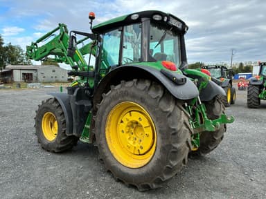 Tracteur chargeur JOHN DEERE 6120 M COMMAN QUAD - photo 4