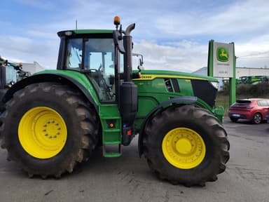 Tracteur JOHN DEERE 6M 200 - photo 2