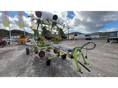 Faneuse CLAAS Volto 1300T - photo 2