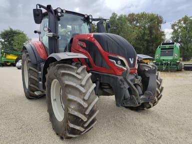 Tracteur VALTRA T155 - photo 2