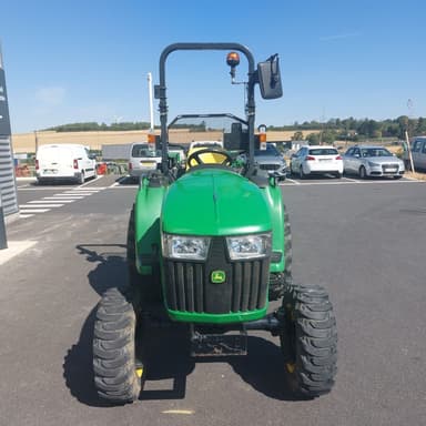 Micro tracteur JOHN DEERE 3025e - photo 2