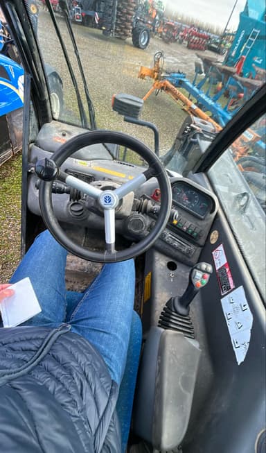 Telescopique NEW HOLLAND LM 5060 - photo 3