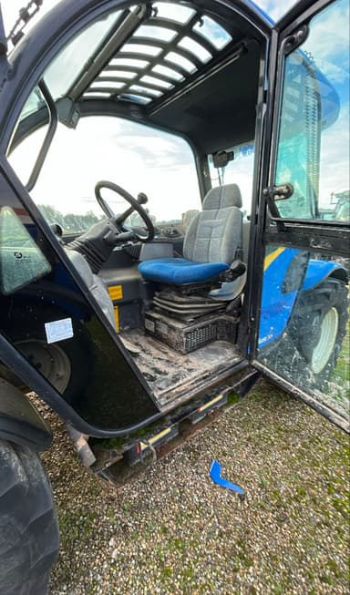 Telescopique NEW HOLLAND LM 5060 - photo 4