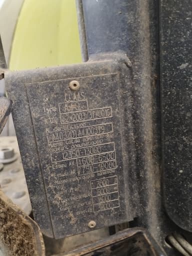 Tracteur CLAAS AXION 810 - photo 5