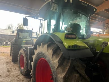 Tracteur CLAAS ARION 620 - photo 4