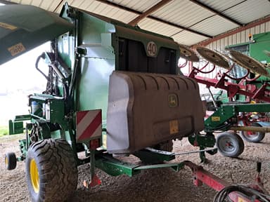 Presse balles rondes JOHN DEERE V 461 M - photo 3