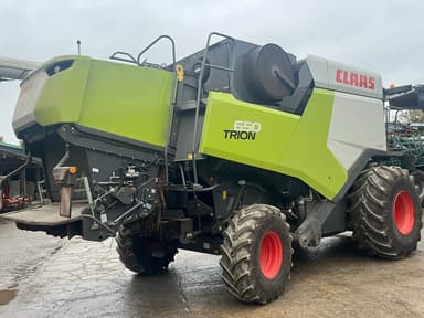 Moissonneuse CLAAS Trion 650 - photo 3