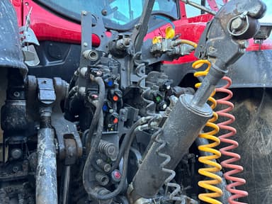 Tracteur VALTRA Q305 - photo 3