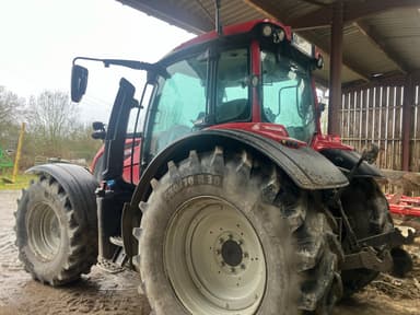 Tracteur VALTRA N155V - photo 4