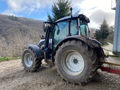 Tracteur chargeur VALTRA N175 - photo 4