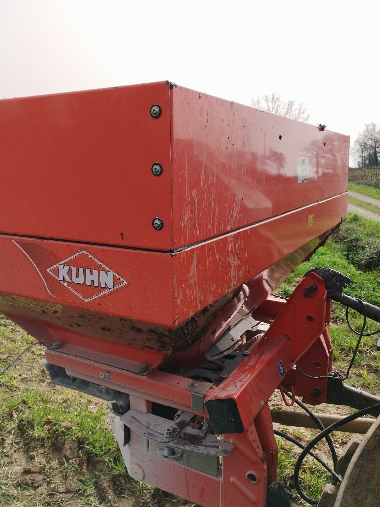 Epandeur engrais KUHN MDS 935 R2 - photo principale