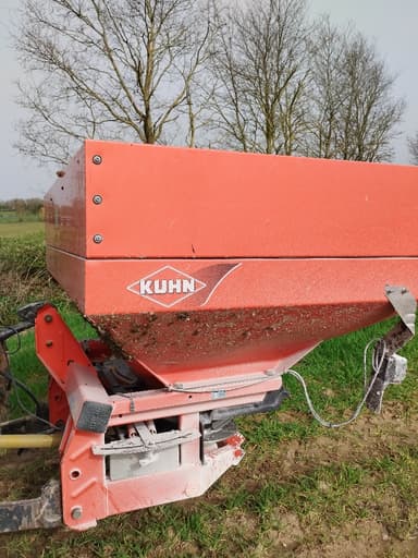 Epandeur engrais KUHN MDS 935 R2 - photo 2