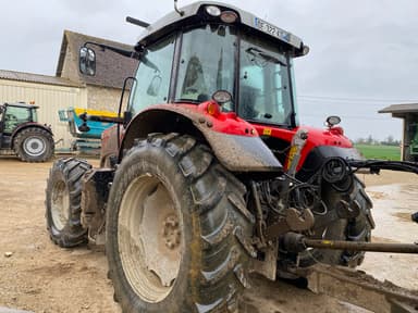 Tracteur MASSEY FERGUSON 6613 DYNA-4 ESSENTIAL - photo 4