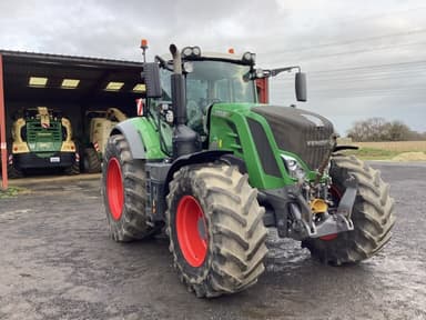 Tracteur FENDT 826 - photo 2
