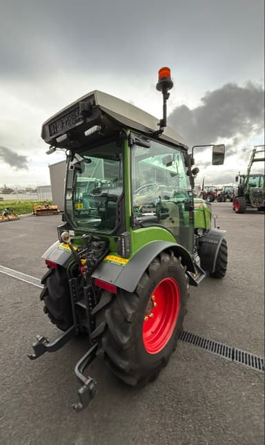 Tracteur FENDT 210V - photo 3