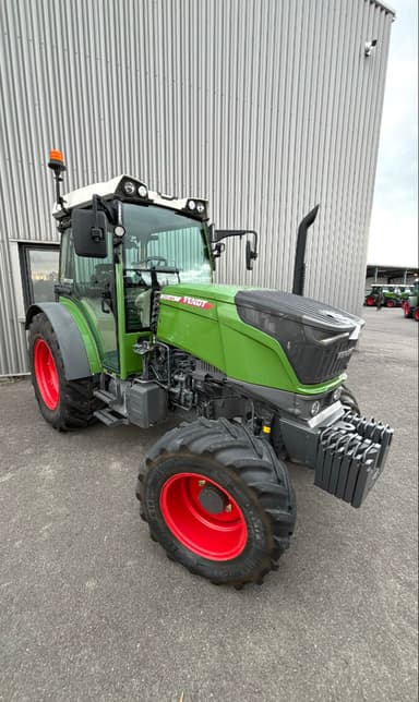 Tracteur FENDT 211P - photo 2