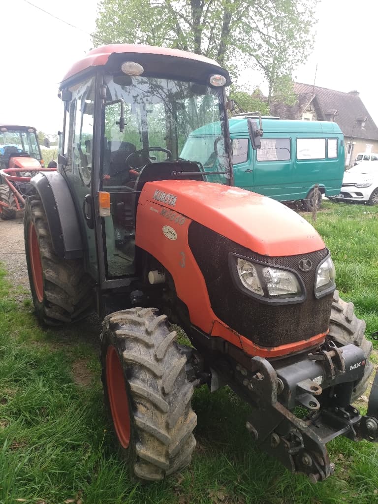 Tracteur fruitier KUBOTA M8540 - photo principale
