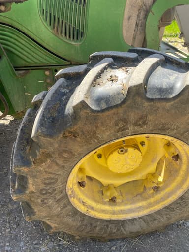 Tracteur chargeur JOHN DEERE 5100R - photo 5