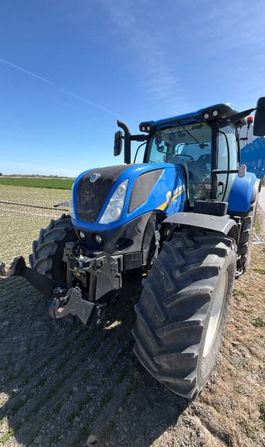 Tracteur NEW HOLLAND T7.230 CLASSIC - photo 2