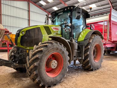 Tracteur CLAAS AXION 870 CMATIC - photo 2