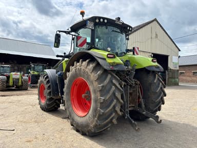 Tracteur CLAAS AXION 830 CMATIC - photo 4