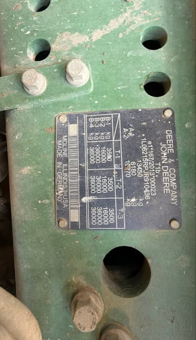 Tracteur JOHN DEERE 6215R - photo 3