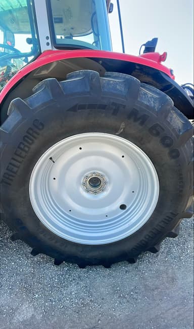 Tracteur MASSEY F MF5S.135 - photo 3