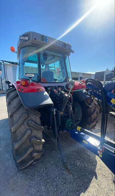 Tracteur MASSEY F MF5S.135 - photo 4