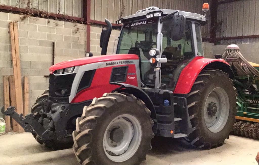 Tracteur MASSEY FERGUSON 6S.155 - photo principale