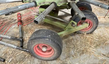 Andaineur CLAAS Liner 430 s - photo 3