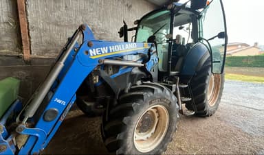 Tracteur chargeur NEW HOLLAND T5.105 EC - photo 2