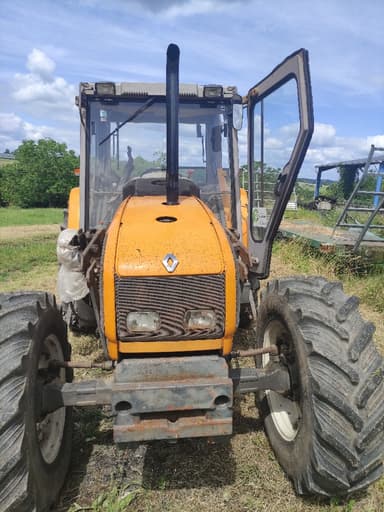 Tracteur chargeur RENAULT CERES 85 X - photo 3