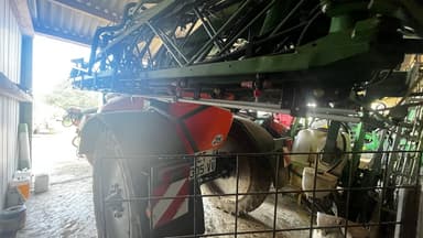 Pulverisateur AMAZONE UX 4200 - photo 4