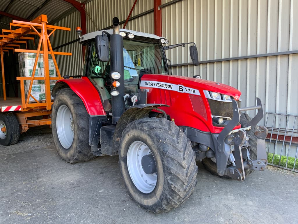 Tracteur MASSEY FERGUSON 7718S DYNA-6 EFFICIENT - photo principale