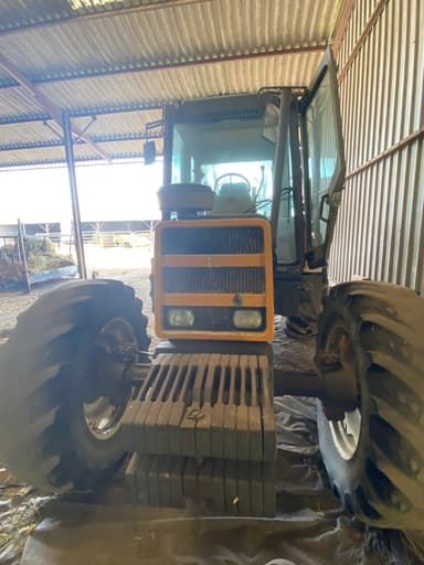 Tracteur RENAULT 103.14 - photo 2