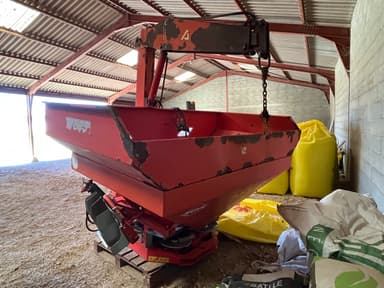 Epandeur engrais KUHN MDS 932 R2 - photo 4