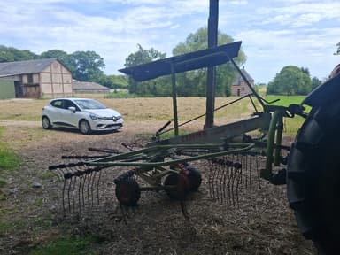 Andaineur CLAAS Liner 430 s - photo 3