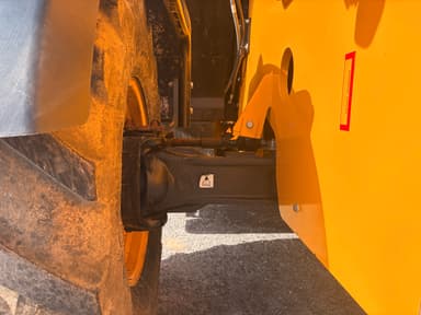 Telescopique JCB 542-70 agri super dtvt - photo 5